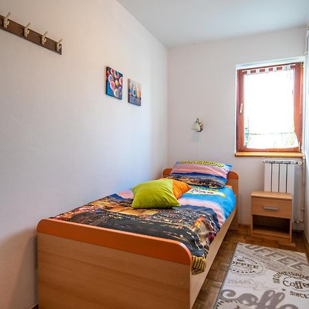 Holiday Home Mara Fondole Luaran gambar