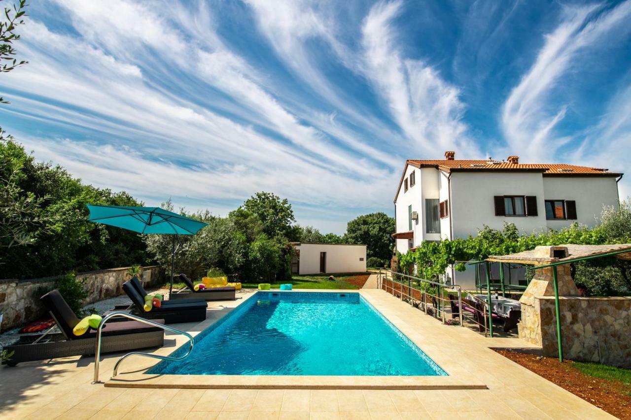 Holiday Home Mara Fondole Luaran gambar