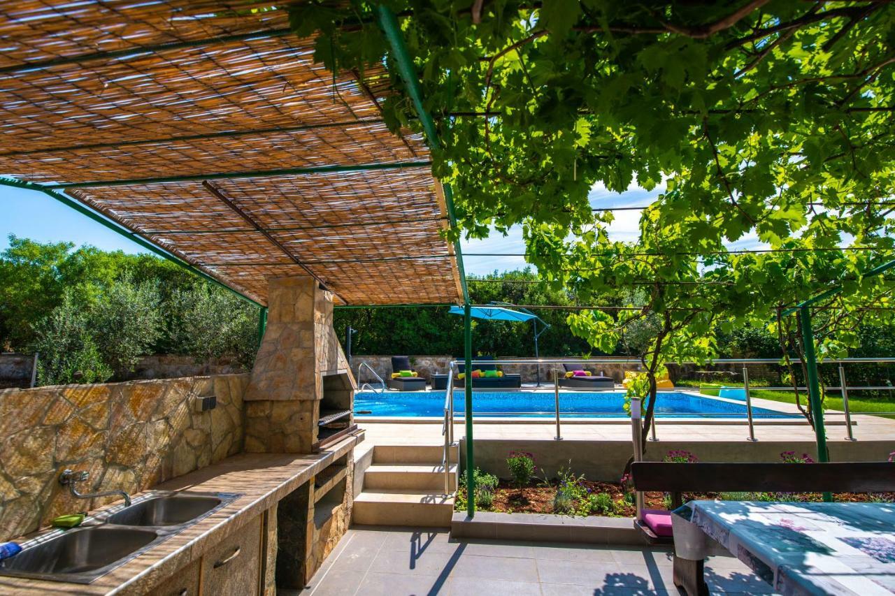 Holiday Home Mara Fondole Luaran gambar